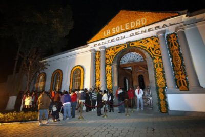 Recorridos-nocturnos-por-el-Panteon-General-la-soledad-4